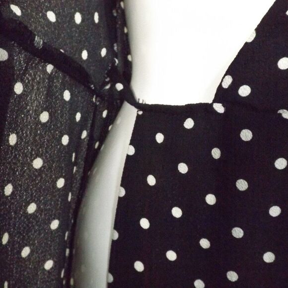 SUPERFOXX Dress, S, True Wrap, Sash belt, Black/White polka dots, Cap Sleeves - Picture 7 of 10